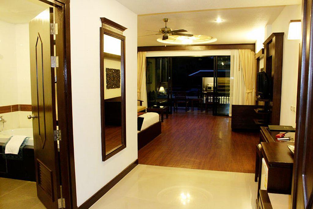 Ramada By Wyndham Aonang Station touristique 4*